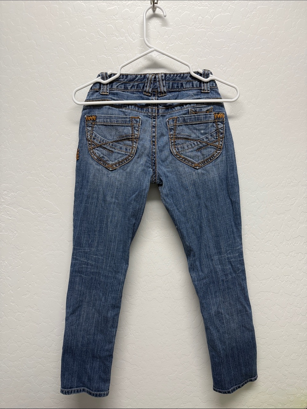 Aeropostale Women's Medium Wash Skinny Jeans in Blue